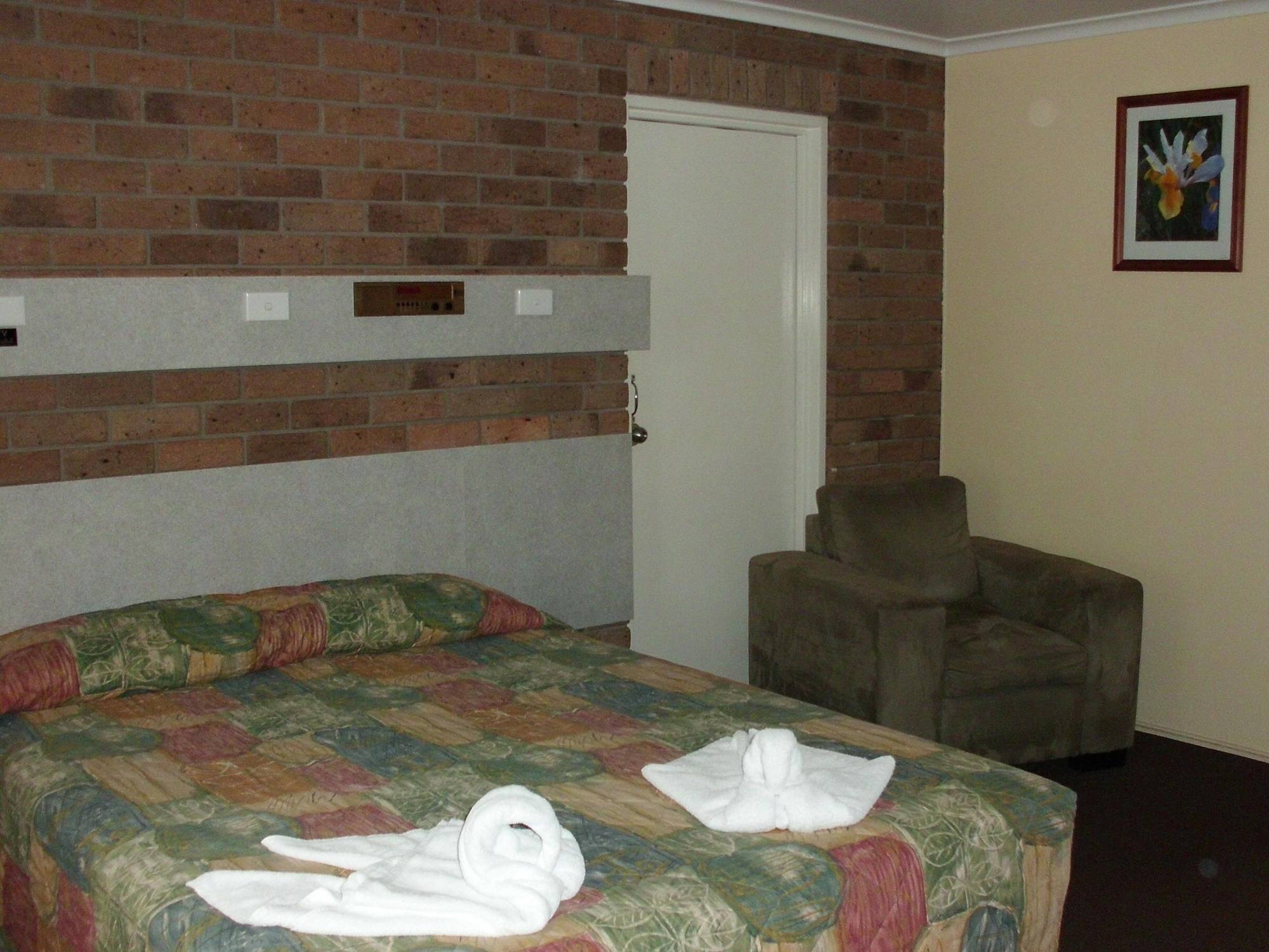 True Blue Motor Inn Rockhampton Bagian luar foto