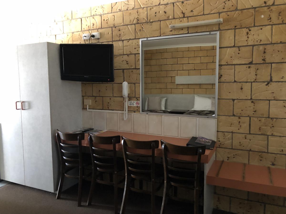 True Blue Motor Inn Rockhampton Bagian luar foto