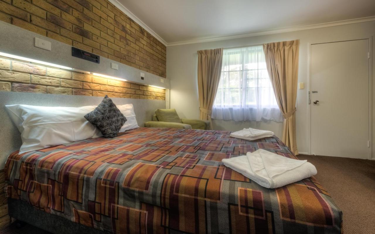 True Blue Motor Inn Rockhampton Bagian luar foto